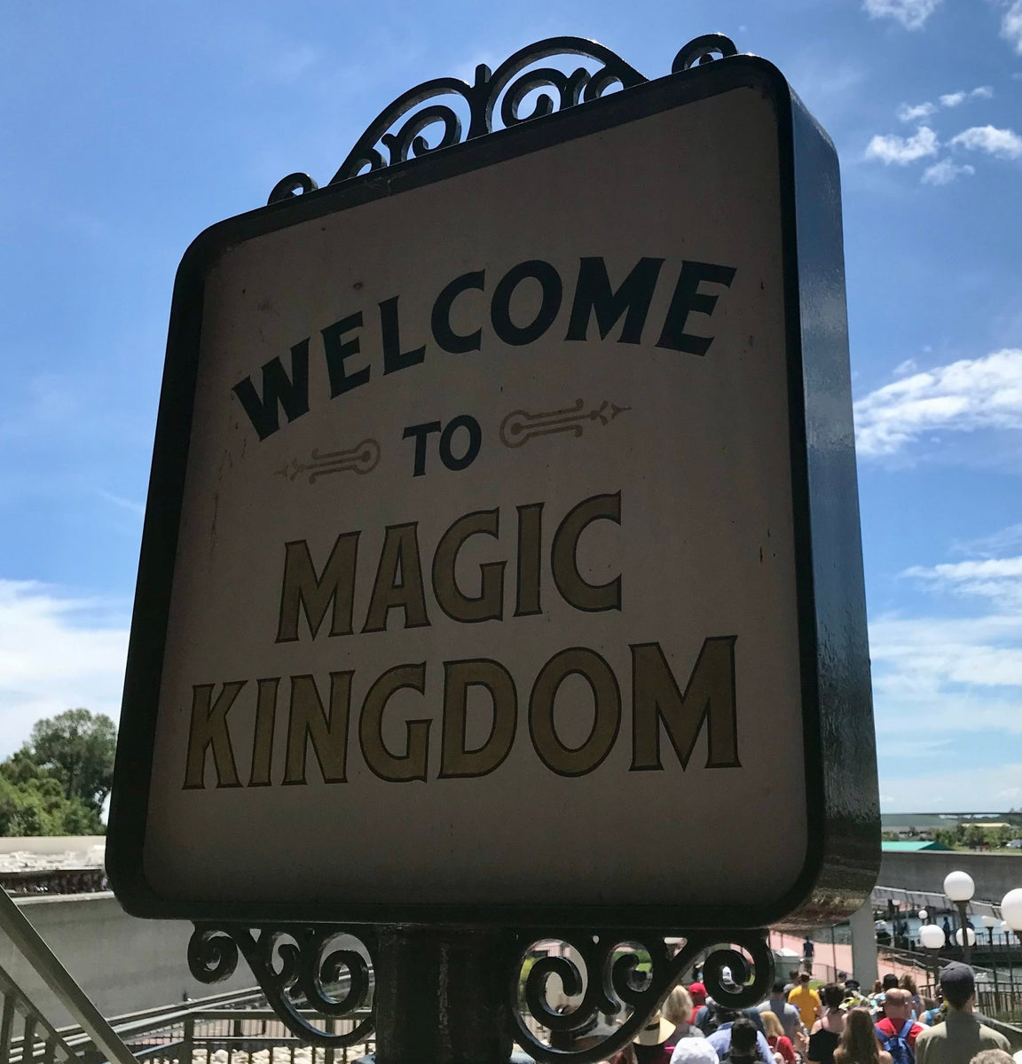 Magic Kingdom Guide: Where To Park? | Tips & Best Spots ...