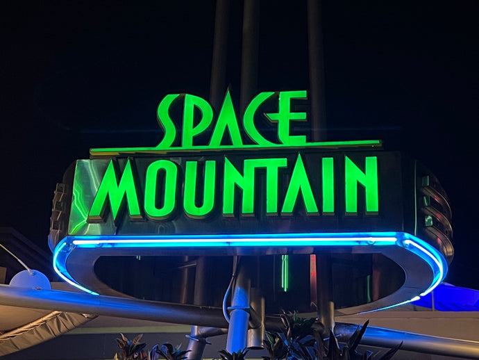 The Ultimate Space Mountain Guide | FAQ, Tips & Secrets