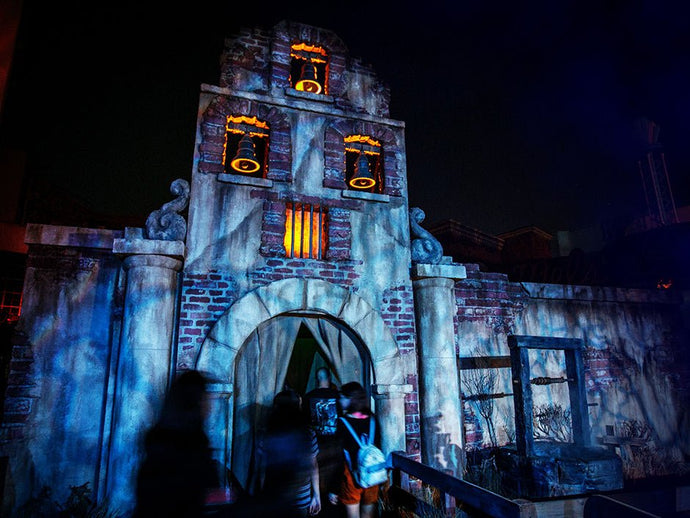 Halloween Horror Nights Military Discounts | 2024 Options & Offers