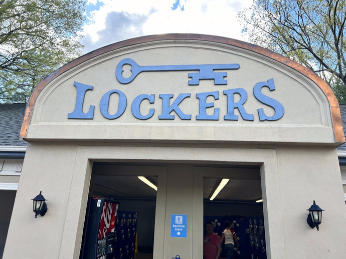 Does Six Flags Have Lockers? | Know Before You Go